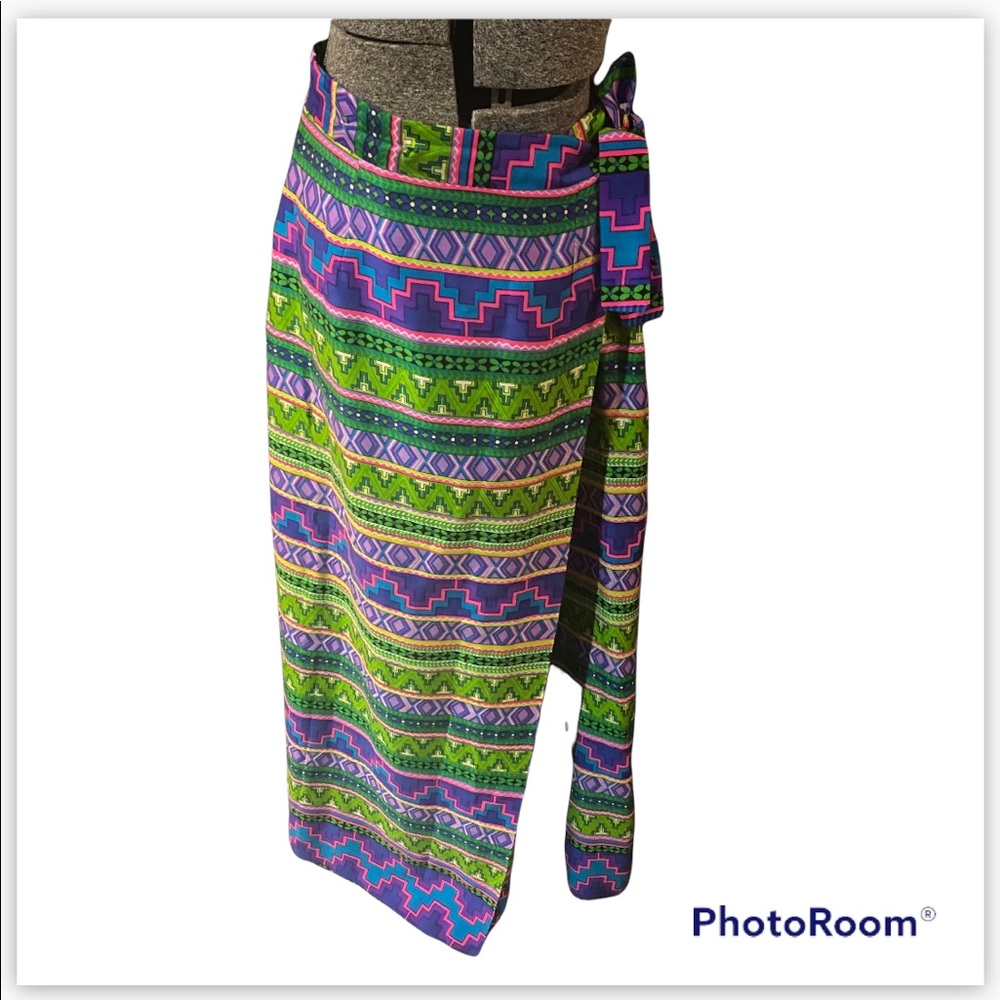 Vintage maxi wrap skirt by Marjorie Hamilton Aztec pattern